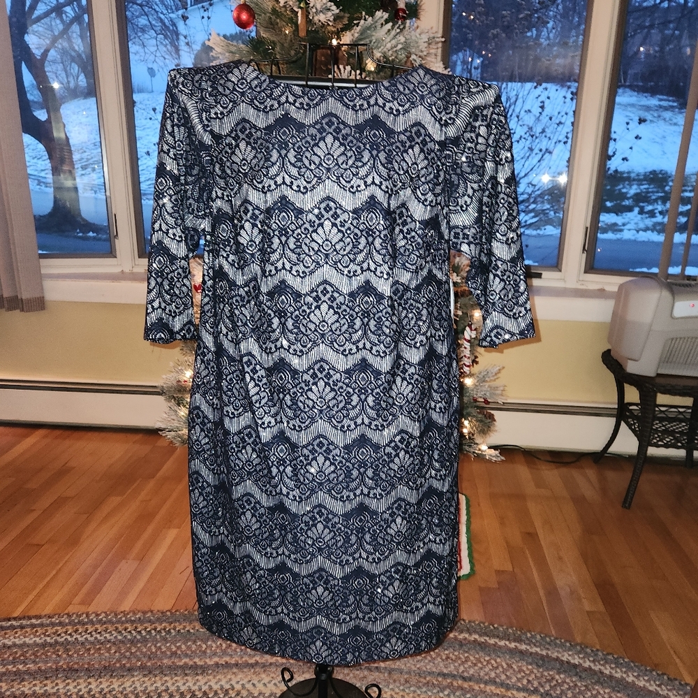 Jessica Howard Elegant Navy Blue  Shimmering Lace Sheath Dress From Macy's - Picture 3 of 16
